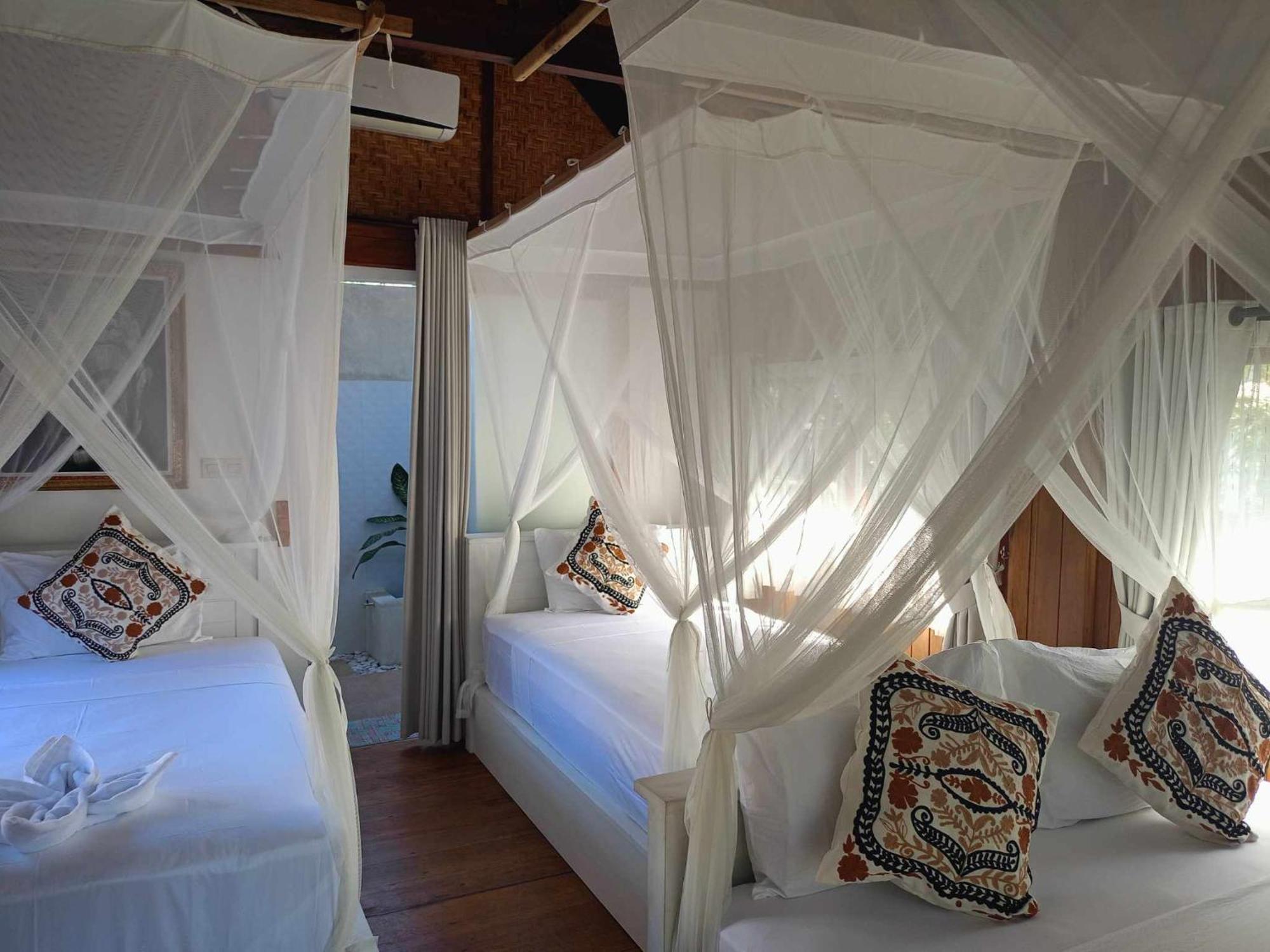 Bintang Tiga Bungalows גילי אייר מראה חיצוני תמונה