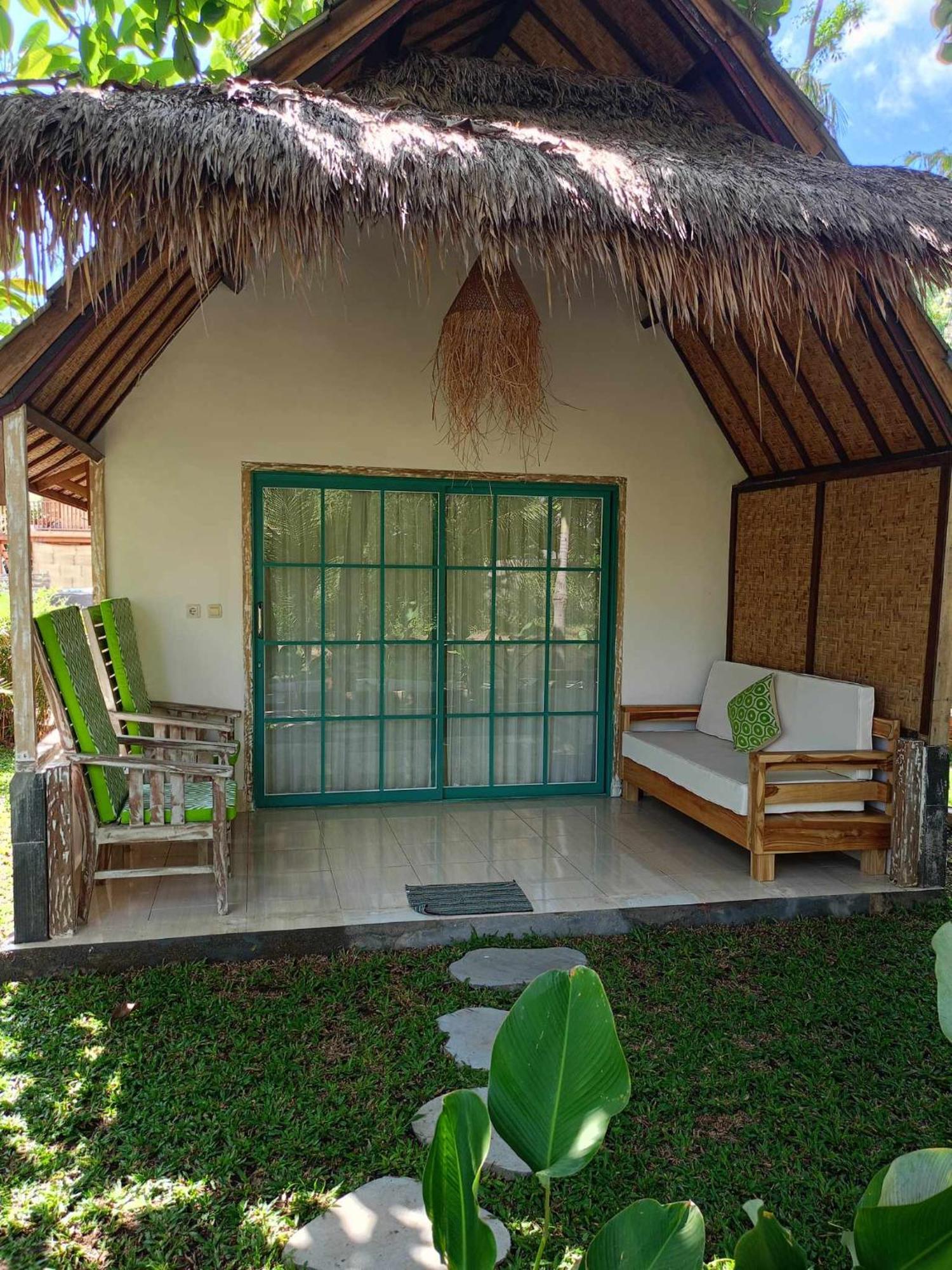 Bintang Tiga Bungalows גילי אייר מראה חיצוני תמונה