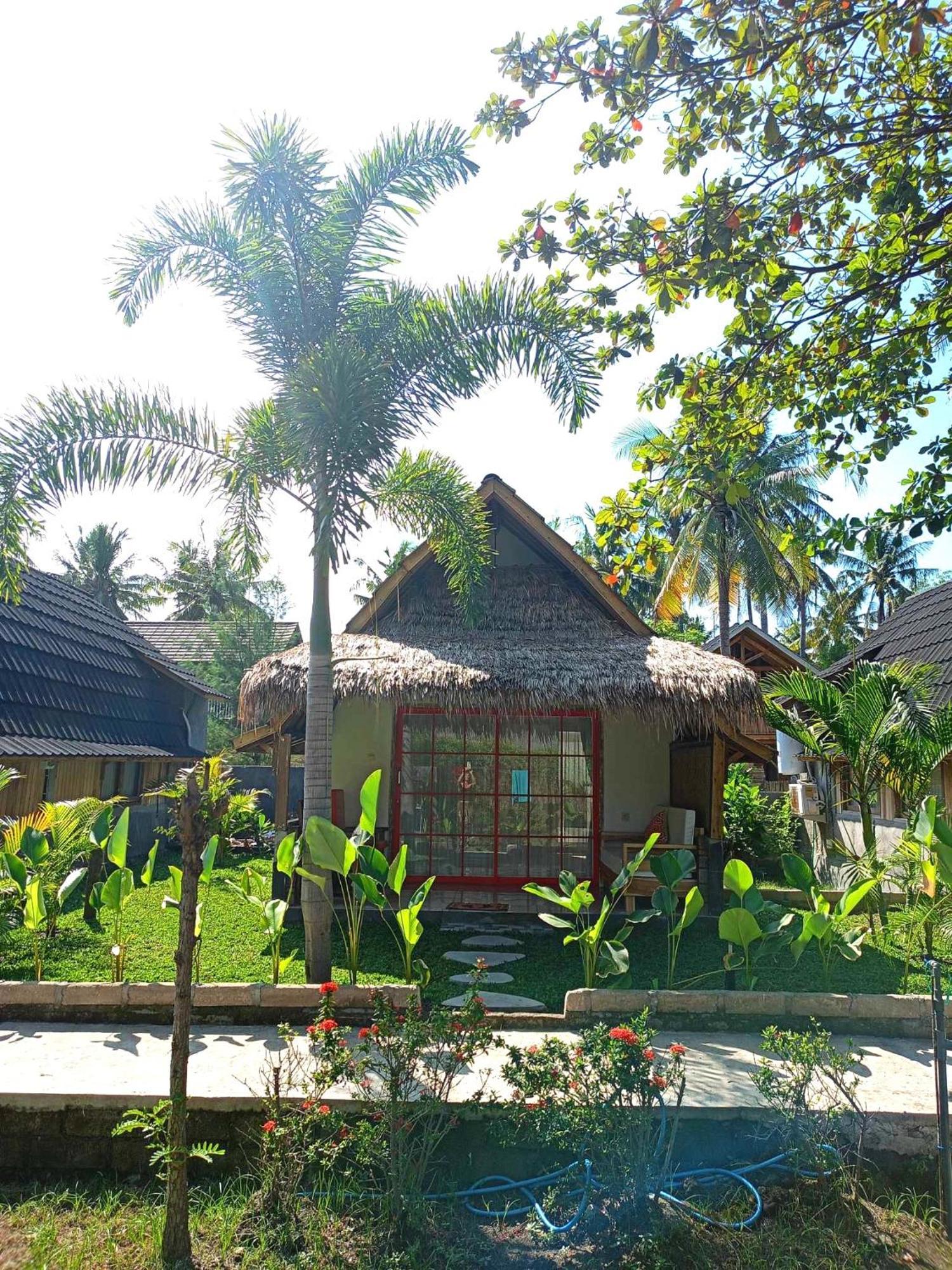 Bintang Tiga Bungalows גילי אייר מראה חיצוני תמונה