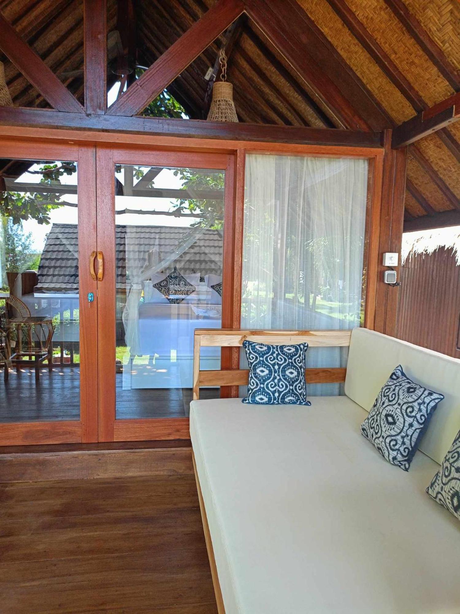 Bintang Tiga Bungalows גילי אייר מראה חיצוני תמונה