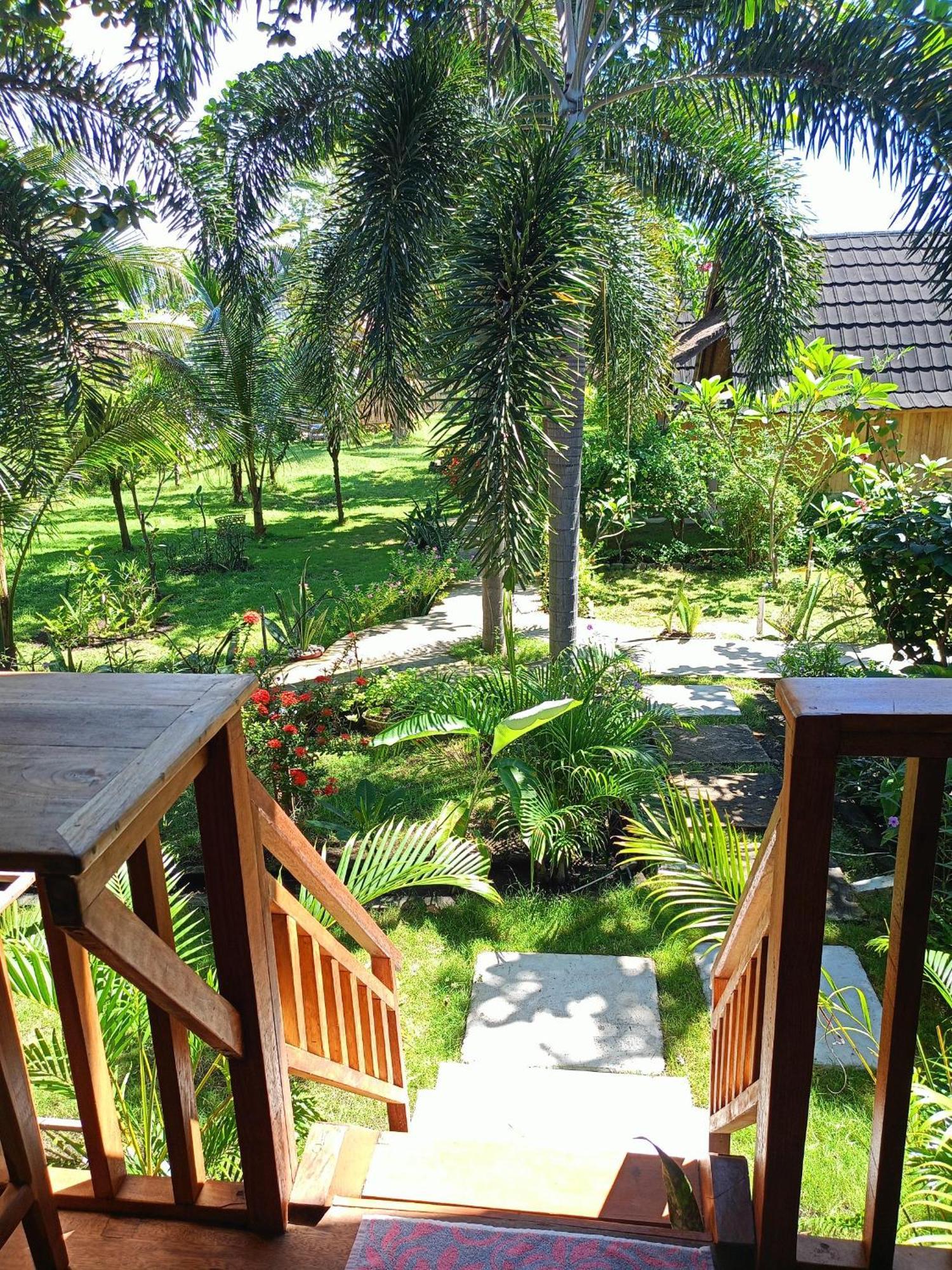 Bintang Tiga Bungalows גילי אייר מראה חיצוני תמונה